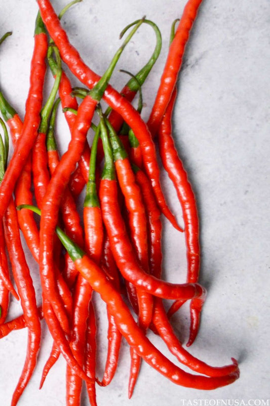 Chili Pepper - Hot - Curly Mild Red